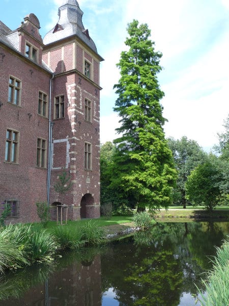 Wassergraben Schloss Krickenbeck