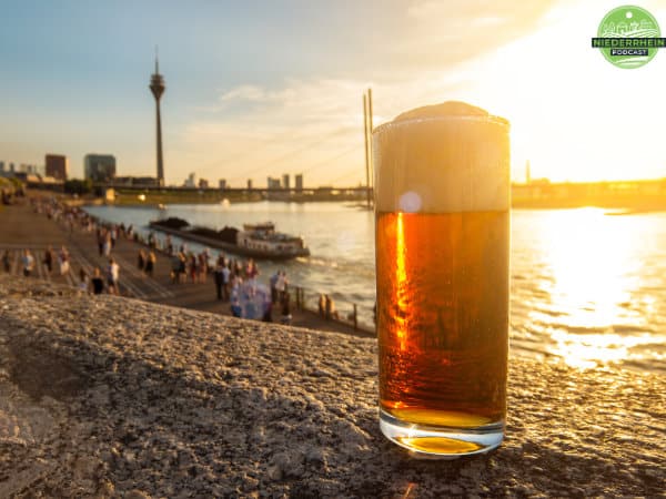 Altbier mit Blick auf Düsseldorf